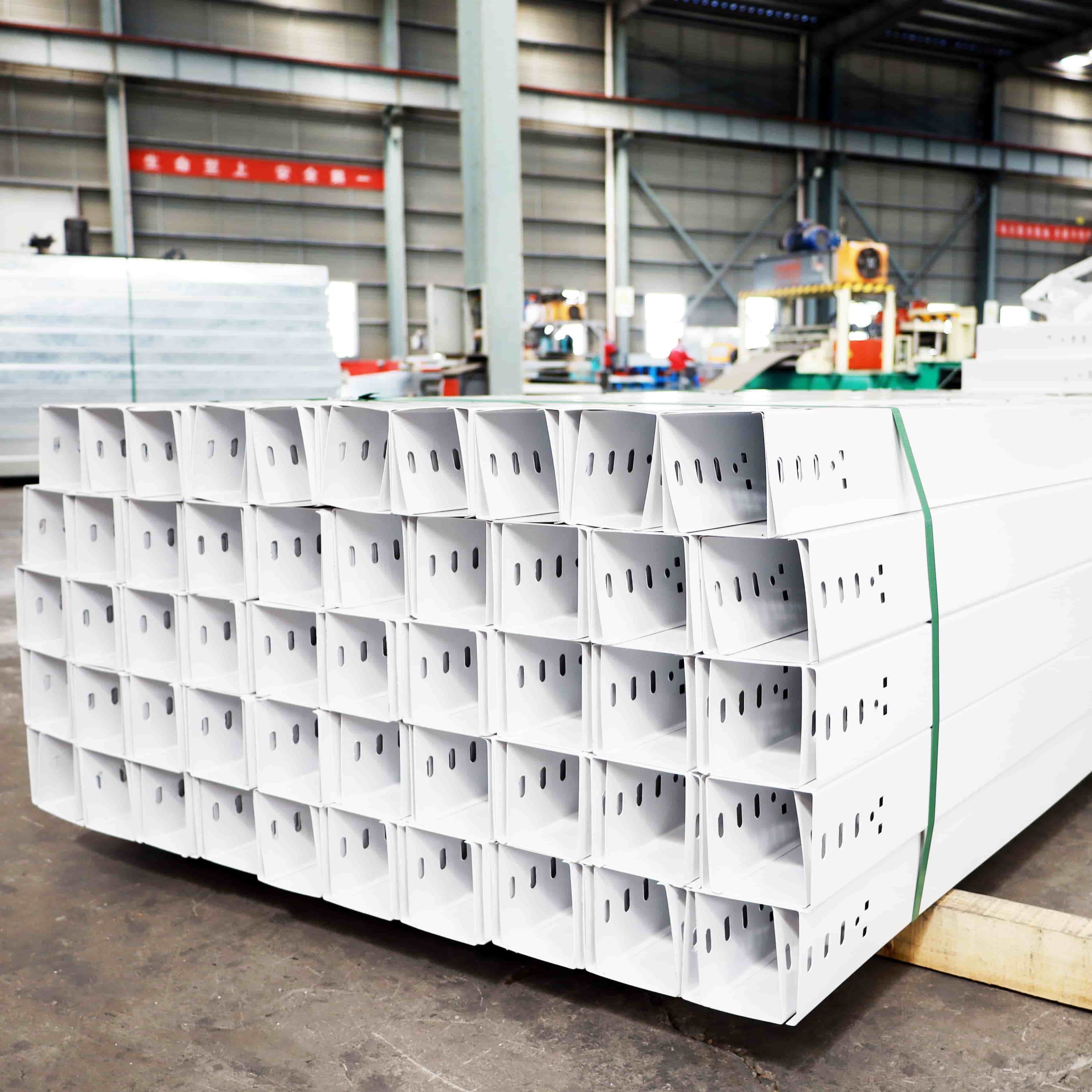 অগ্নিরোধী কেবল ট্রে