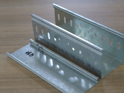 স্ব-লকিং কেবল ট্রে