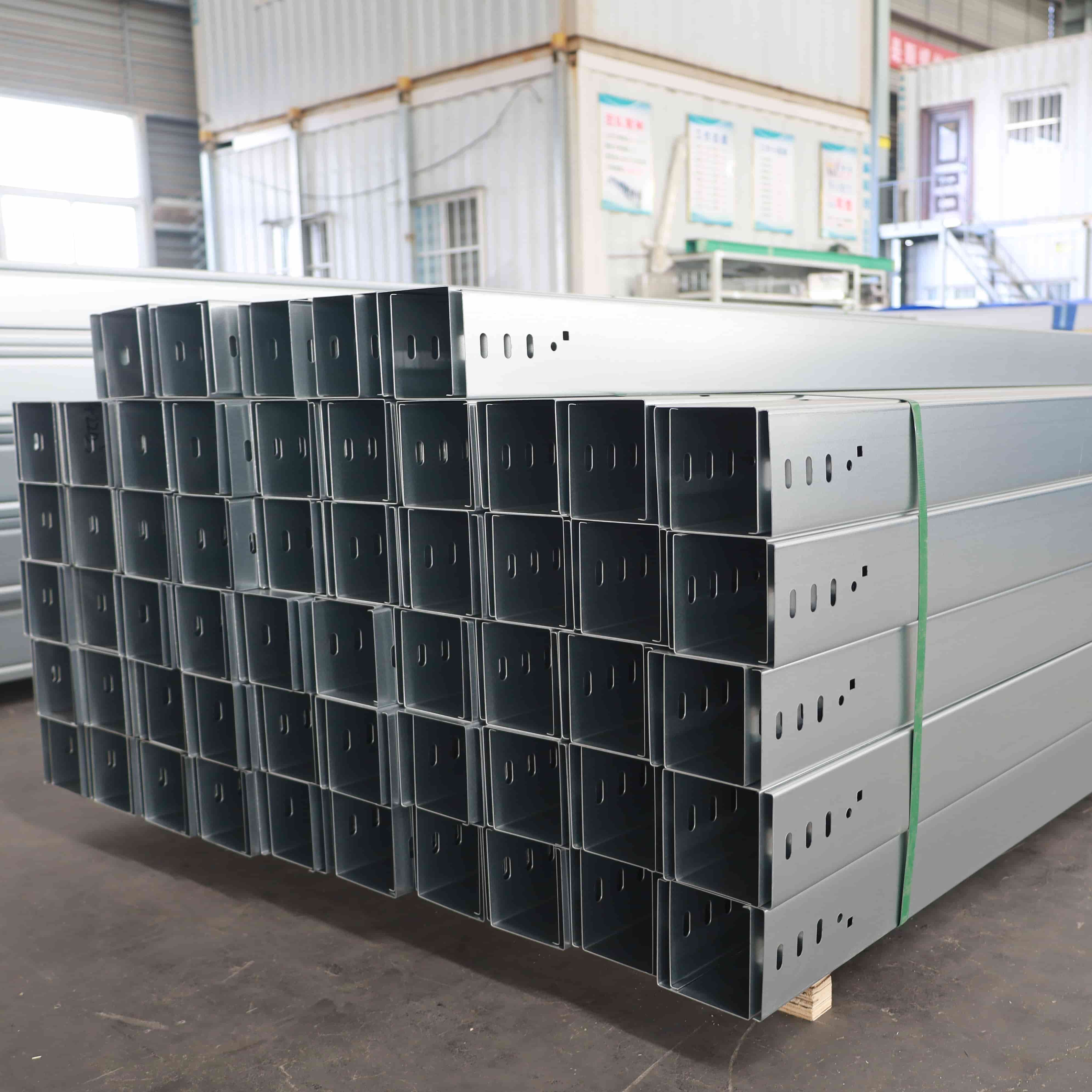 তারের ট্রে