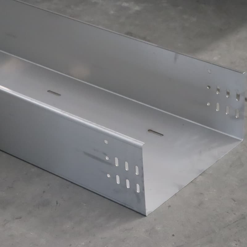 তারের ট্রে