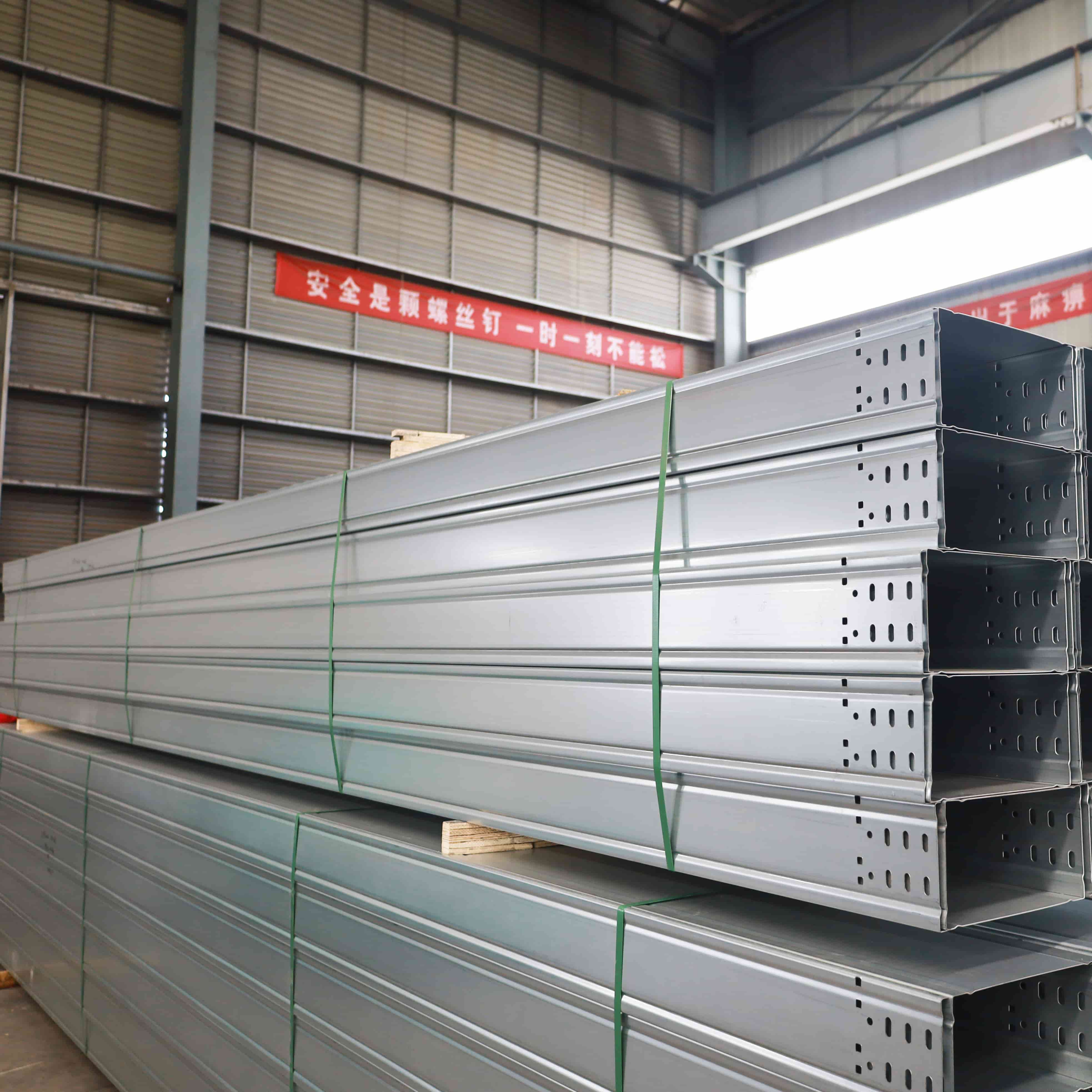 তারের ট্রে উত্পাদন